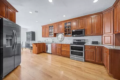 Kitchen - 270 Mendon Rd, Sutton, MA 01590 photo 1 of 4