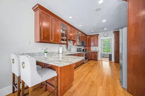 Kitchen - 270 Mendon Rd, Sutton, MA 01590 photo 3 of 4