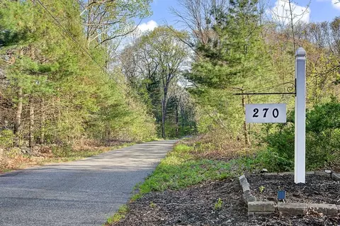 Exterior - 270 Mendon Rd, Sutton, MA 01590 photo 10 of 10
