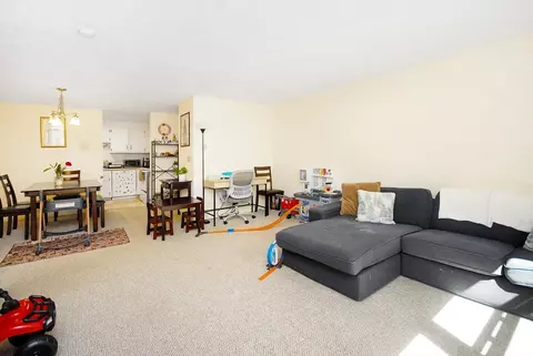 773 Massachusetts Ave #B9, Boxborough, MA 01719