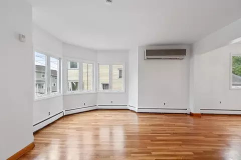 17 Tufts Ave, Everett, MA 02149 photo 5