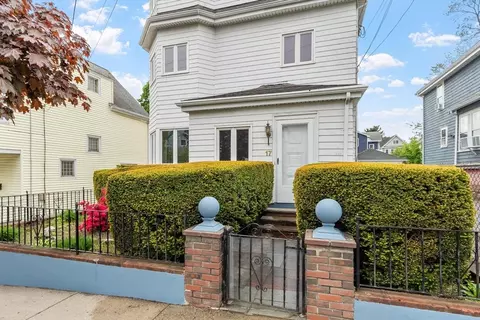 17 Tufts Ave, Everett, MA 02149 photo 2
