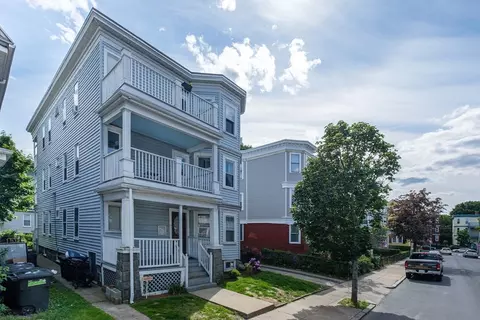 18 Howes St, Boston, MA 02125