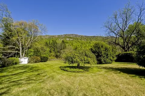 123 Holyoke St, Easthampton, MA 01027 photo 30