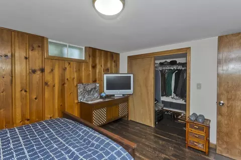 123 Holyoke St, Easthampton, MA 01027 photo 24