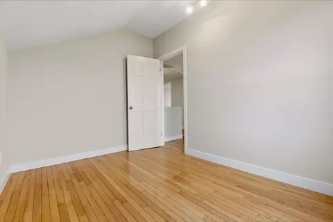 Bedroom - 274 Main St #4, Gloucester, MA 01930 photo 5 of 6