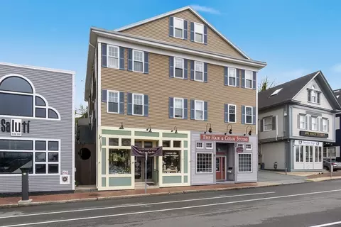 274 Main St #4, Gloucester, MA 01930