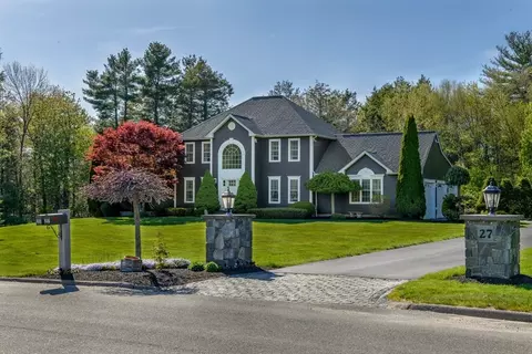 27 Vista Cir, Rutland, MA 01543