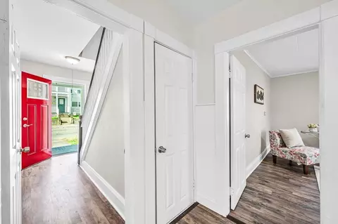 Entry Way - 24 Maple Ave, Ware, MA 01082 photo 2 of 4