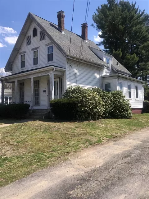 61 Maple Ave, East Bridgewater, MA 02333
