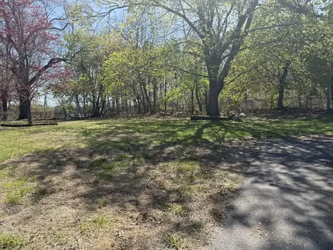 0 Barnard Ct, Springfield, MA 01101 photo 3