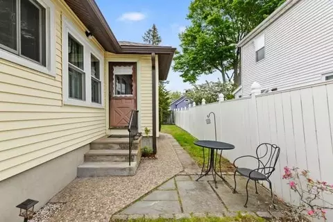 Exterior - 17 Ames St, Beverly, MA 01915 photo 7 of 7