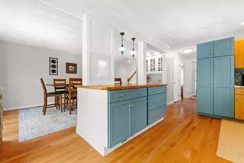 Entry Way - 10 Riverview Way #A, Gloucester, MA 01930 photo 1 of 3