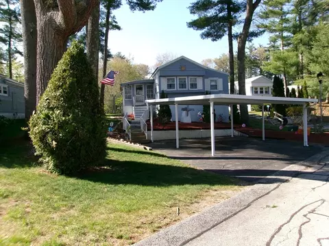 6 Forestdale Dr, Halifax, MA 02338