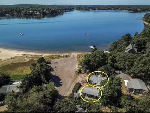 22 24 Follins Pond Rd, Dennis, MA 02660
