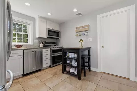 Kitchen - 8 Holding St, Beverly, MA 01915 photo 4 of 4