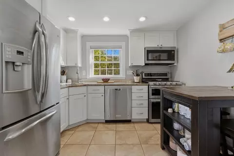 Kitchen - 8 Holding St, Beverly, MA 01915 photo 3 of 4