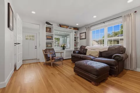 Living - 8 Holding St, Beverly, MA 01915 photo 1 of 2