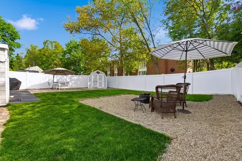 Exterior - 8 Holding St, Beverly, MA 01915 photo 5 of 5