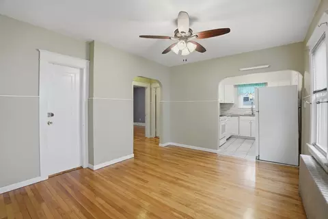 8 Carver St, Worcester, MA 01604 photo 11