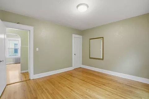 8 Carver St, Worcester, MA 01604 photo 19