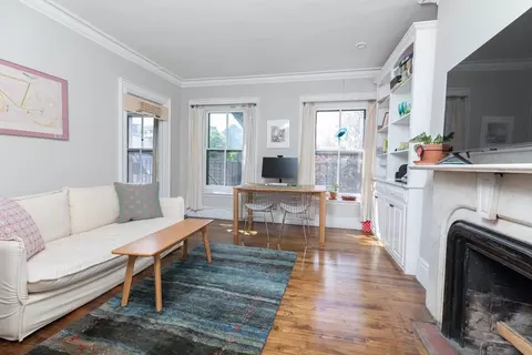 80 Mount Vernon St #10, Boston, MA 02108