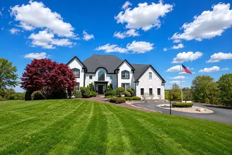 235 Putnam Hill Rd, Sutton, MA 01590
