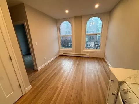 483 Beacon St #23, Boston, MA 02115