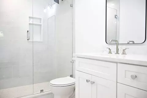 Bath - 10 Ashwood St, Worcester, MA 01604 photo 1 of 6