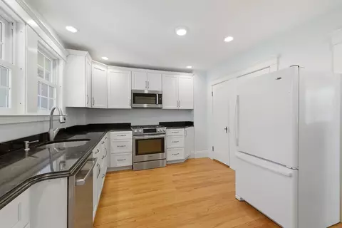 Kitchen - 9 Cedar St, Marblehead, MA 01945 photo 2 of 3