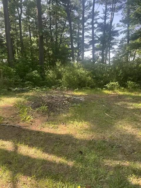 0 Morse St, Halifax, MA 02338