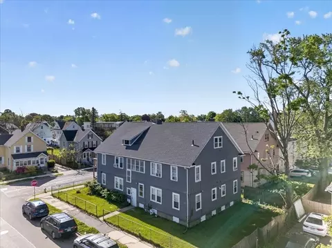310 Oakland St, Springfield, MA 01108 photo 4