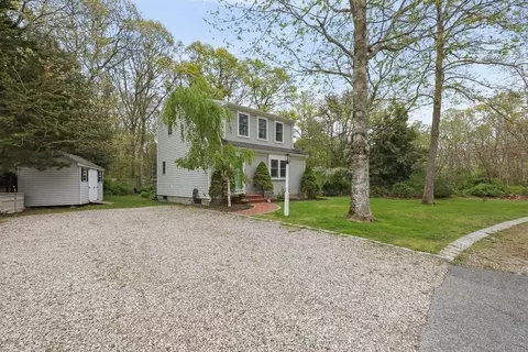 Exterior - 5 Deerfield Rd, Mashpee, MA 02649 photo 11 of 12