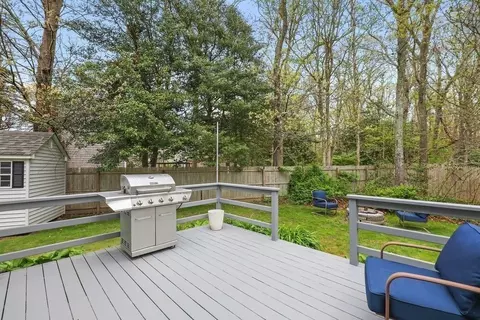 Exterior - 5 Deerfield Rd, Mashpee, MA 02649 photo 3 of 12
