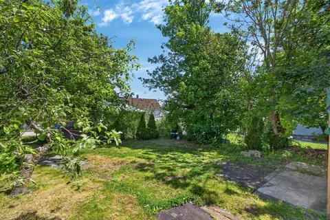 Exterior - 96 John St, Fall River, MA 02721 photo 9 of 9