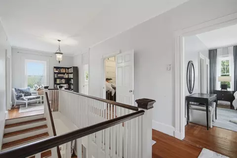 Entry Way - 48 Madison Ave, Springfield, MA 01105 photo 2 of 2