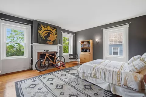 Bedroom - 48 Madison Ave, Springfield, MA 01105 photo 5 of 10