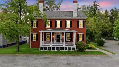 48 Madison Ave, Springfield, MA 01105