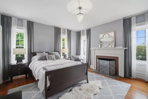 Bedroom - 48 Madison Ave, Springfield, MA 01105 photo 3 of 10
