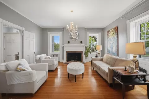 Living - 48 Madison Ave, Springfield, MA 01105 photo 2 of 4