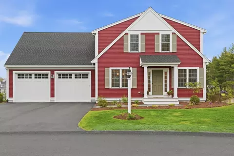 7 Yellow Birch Dr, Plymouth, MA 02360