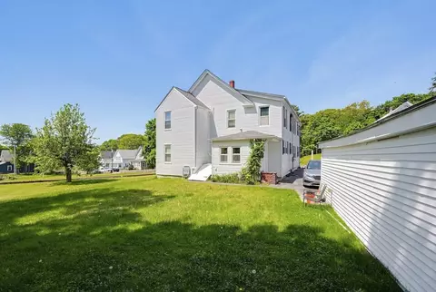 26 Mccarthy St, Franklin, MA 02038 photo 4