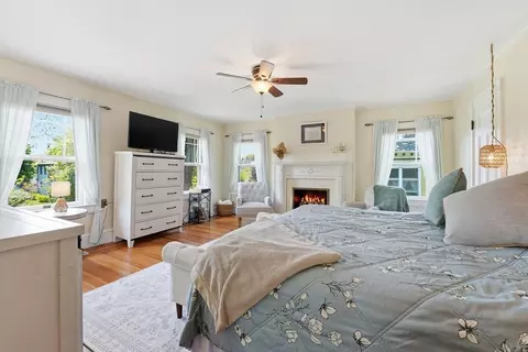 114 Maplewood Ter, Springfield, MA 01108 photo 23