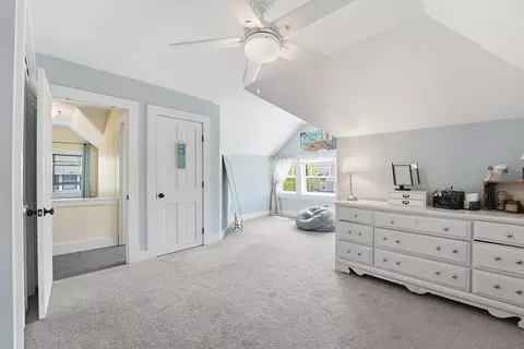 114 Maplewood Ter, Springfield, MA 01108 photo 35