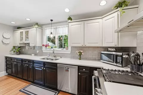 114 Maplewood Ter, Springfield, MA 01108 photo 10
