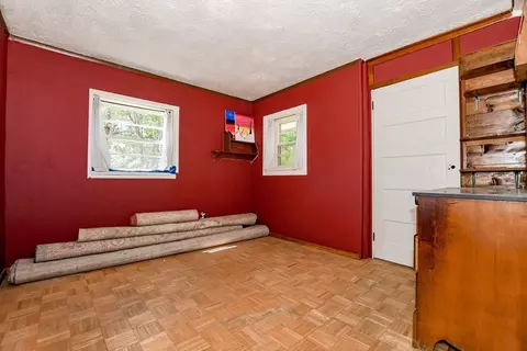 Bedroom - 6 Gilbert Way, Wareham, MA 02571 photo 5 of 7