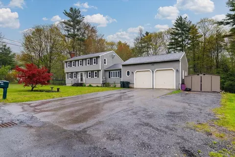 106 Converse Dr, Winchendon, MA 01475