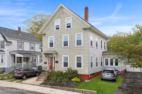 19 Trask St #1, Gloucester, MA 01930