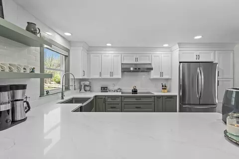 174 Millville Rd, Mendon, MA 01756 photo 9