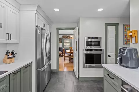 174 Millville Rd, Mendon, MA 01756 photo 6